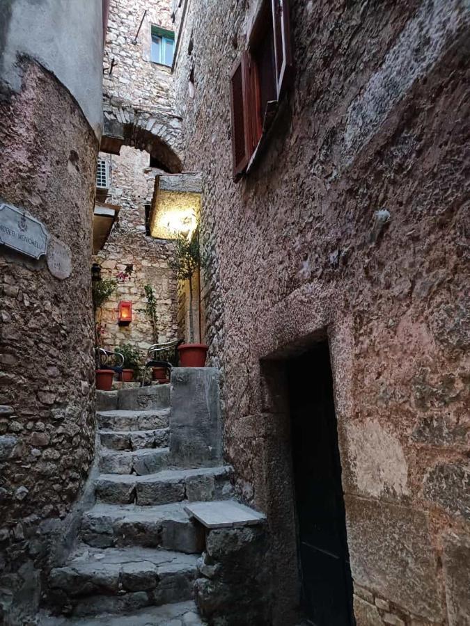 A Casa Di Carla Διαμέρισμα Sonnino Εξωτερικό φωτογραφία